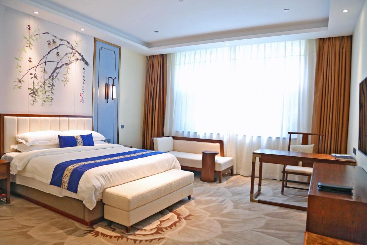 Guangdong Yingbin Hotel-Free Canton Fair Shuttle Bus Esterno foto