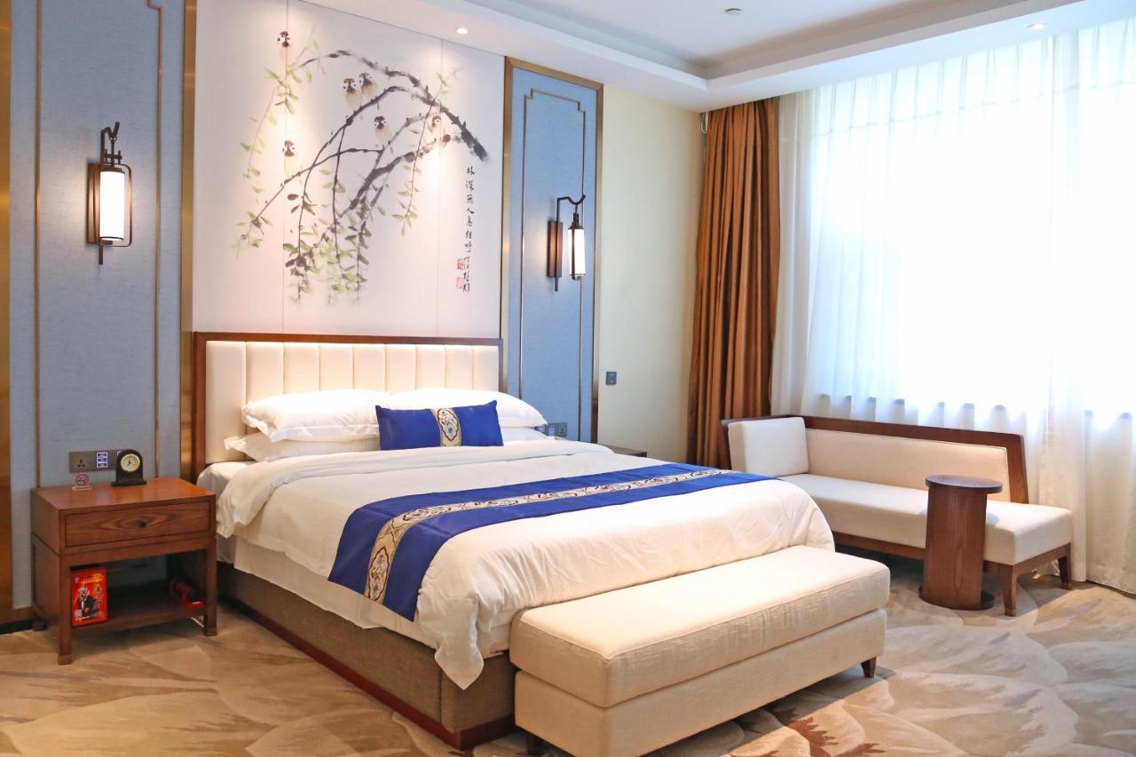 Guangdong Yingbin Hotel-Free Canton Fair Shuttle Bus Esterno foto