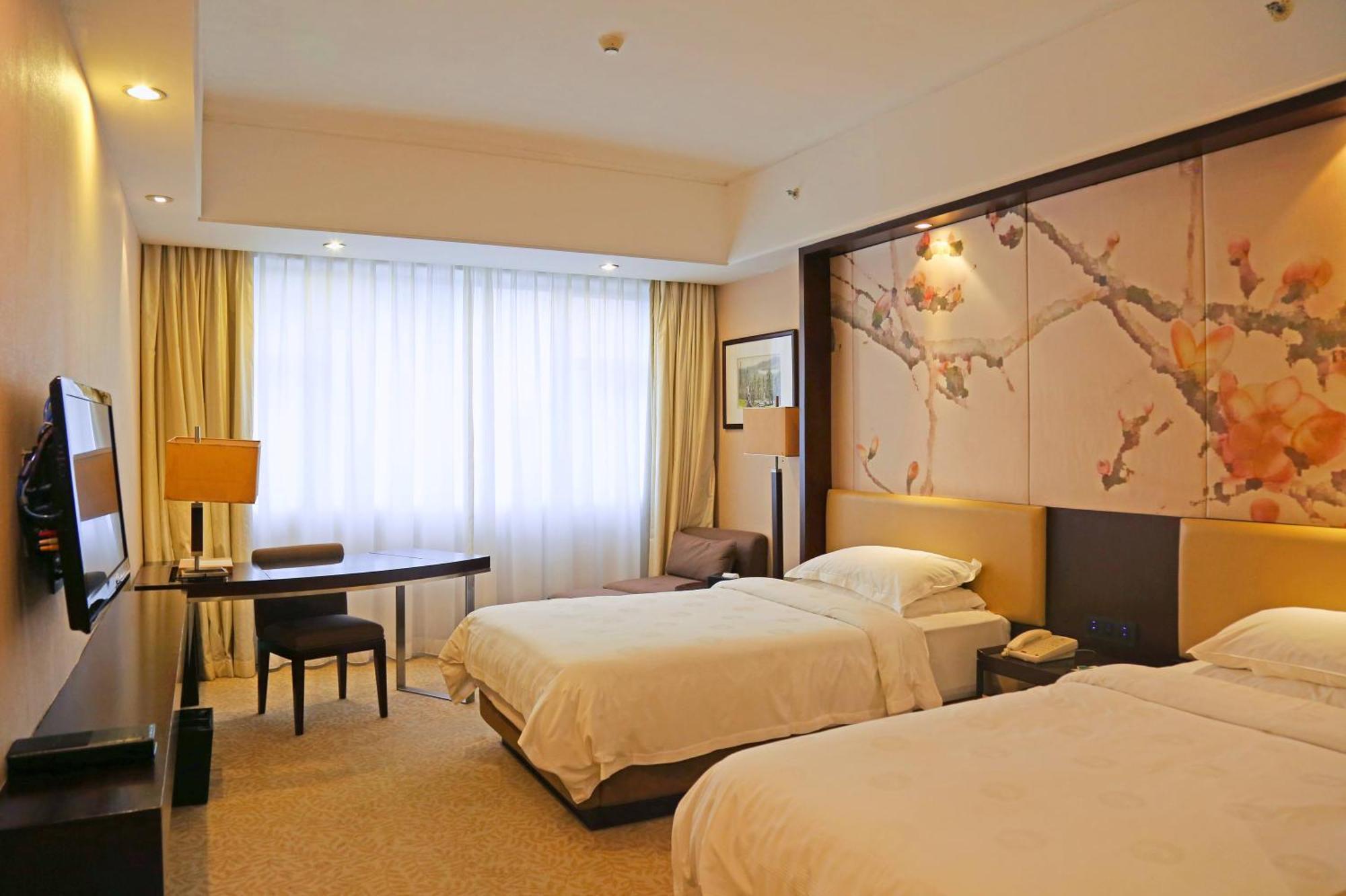 Guangdong Yingbin Hotel-Free Canton Fair Shuttle Bus Esterno foto