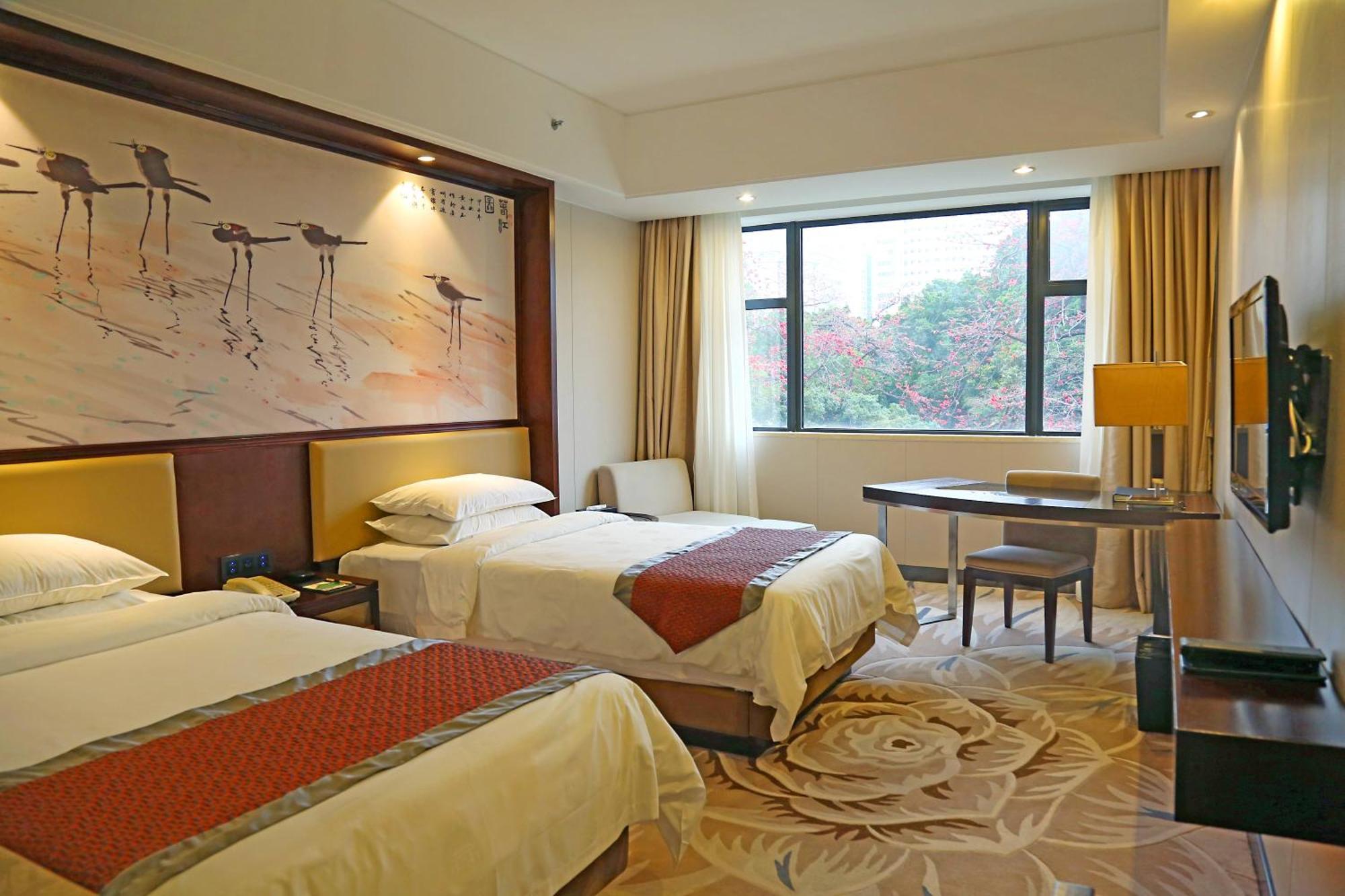 Guangdong Yingbin Hotel-Free Canton Fair Shuttle Bus Esterno foto