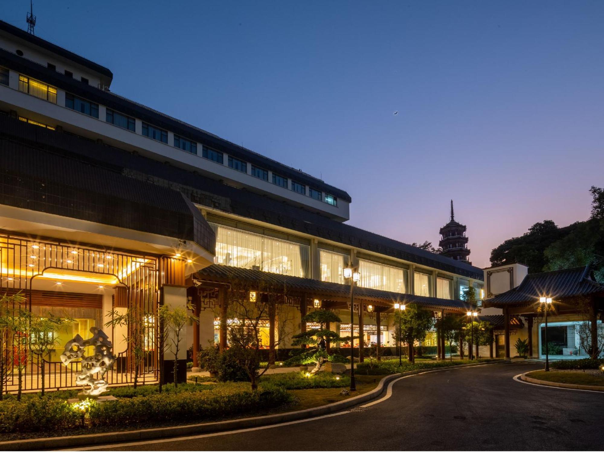 Guangdong Yingbin Hotel-Free Canton Fair Shuttle Bus Esterno foto
