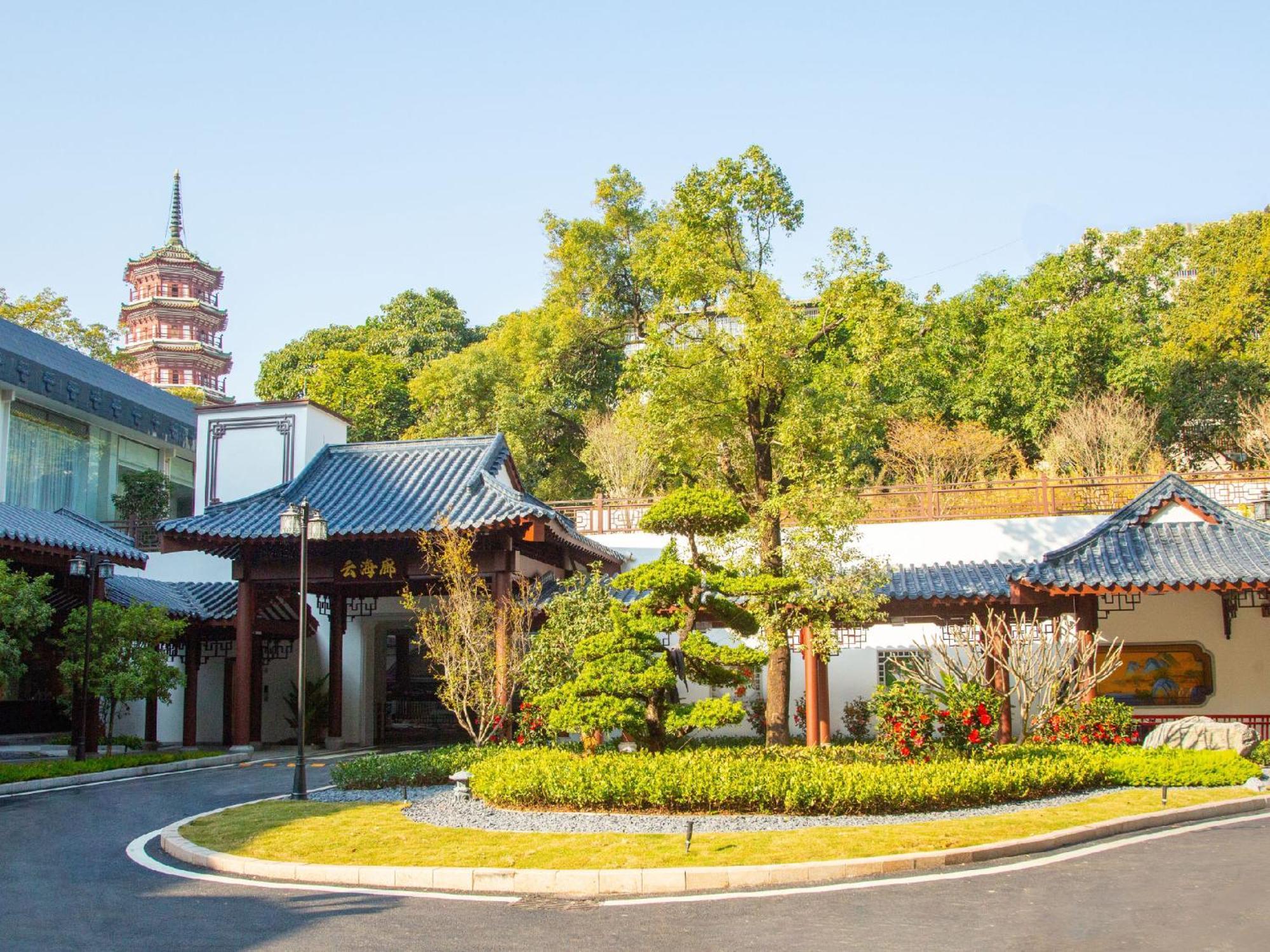 Guangdong Yingbin Hotel-Free Canton Fair Shuttle Bus Esterno foto