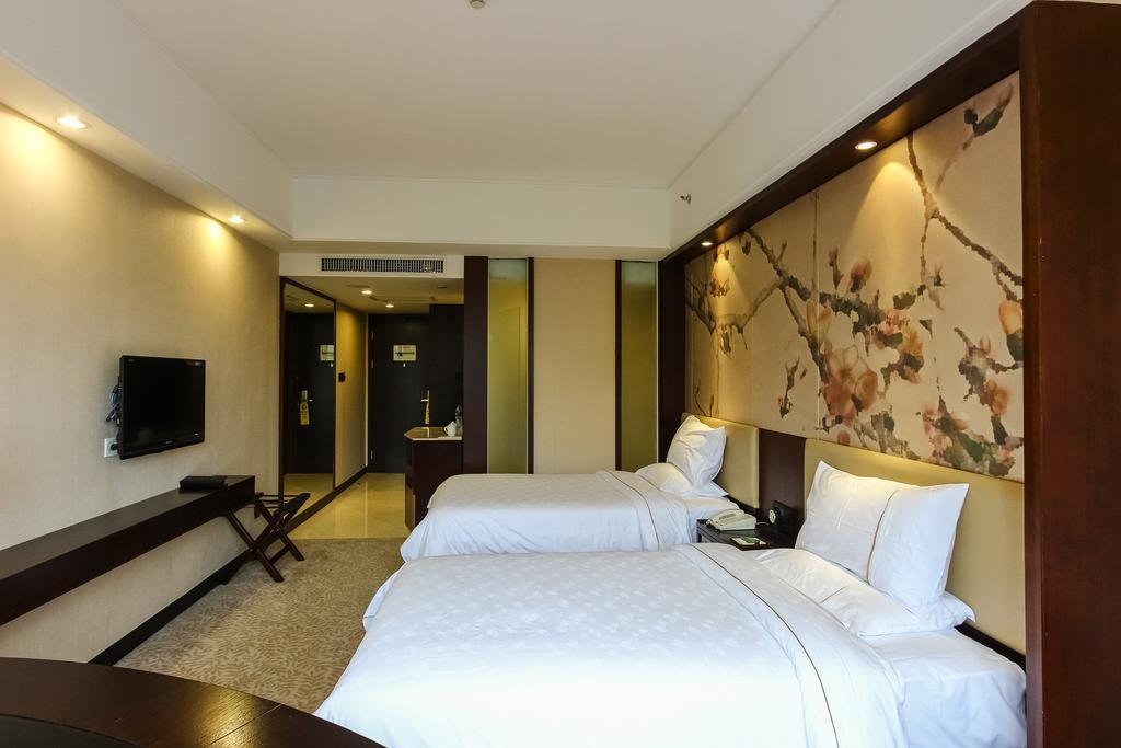 Guangdong Yingbin Hotel-Free Canton Fair Shuttle Bus Esterno foto