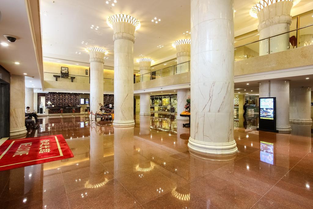 Guangdong Yingbin Hotel-Free Canton Fair Shuttle Bus Esterno foto